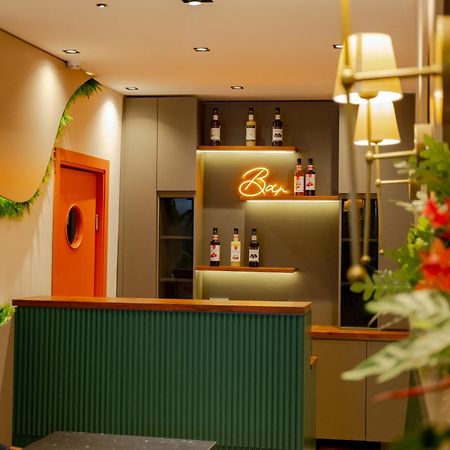 Arnavutkoy Fly Point Airport Hotel מראה חיצוני תמונה