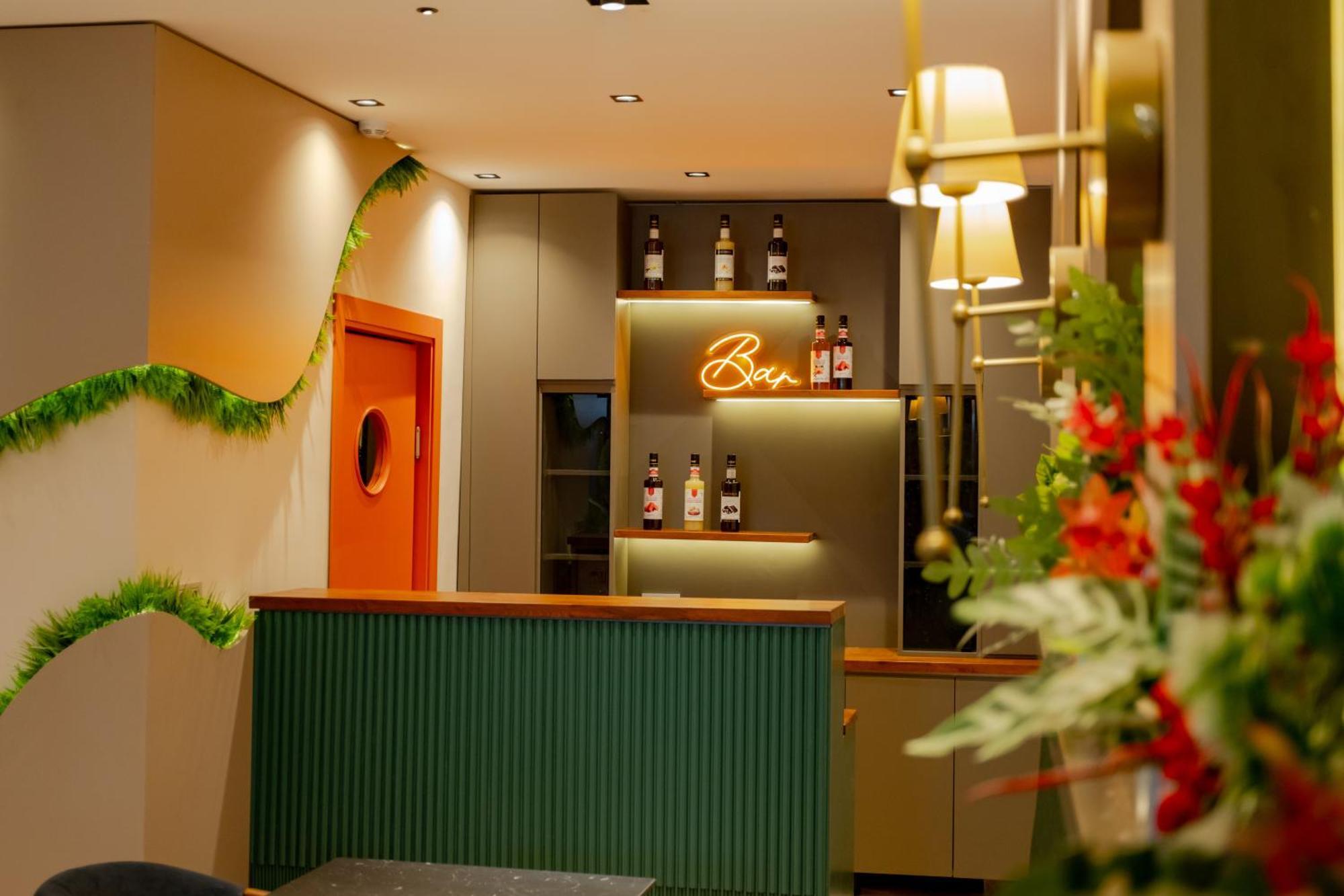 Arnavutkoy Fly Point Airport Hotel מראה חיצוני תמונה
