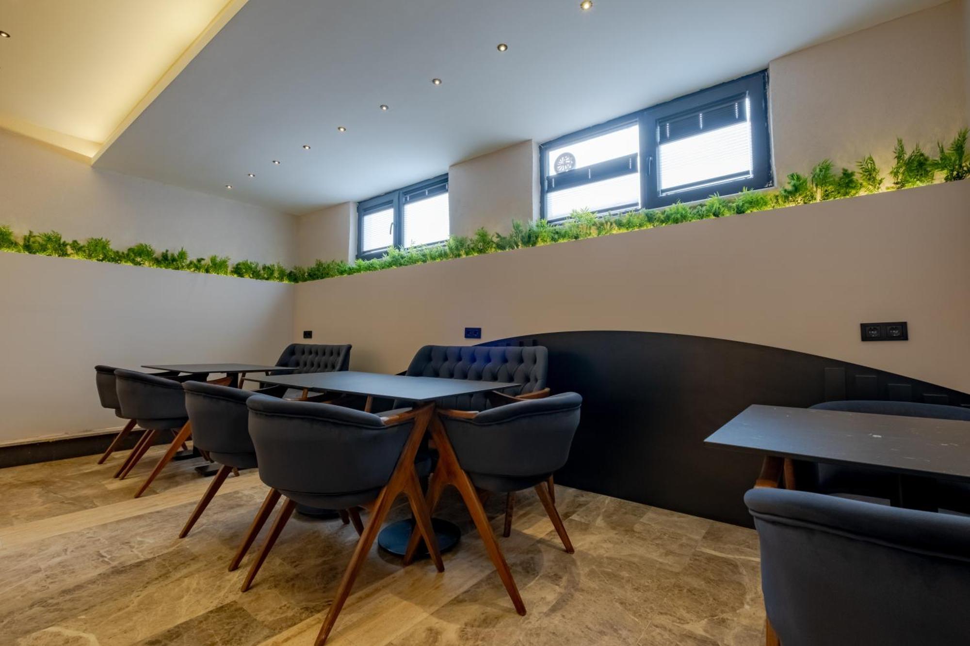 Arnavutkoy Fly Point Airport Hotel מראה חיצוני תמונה