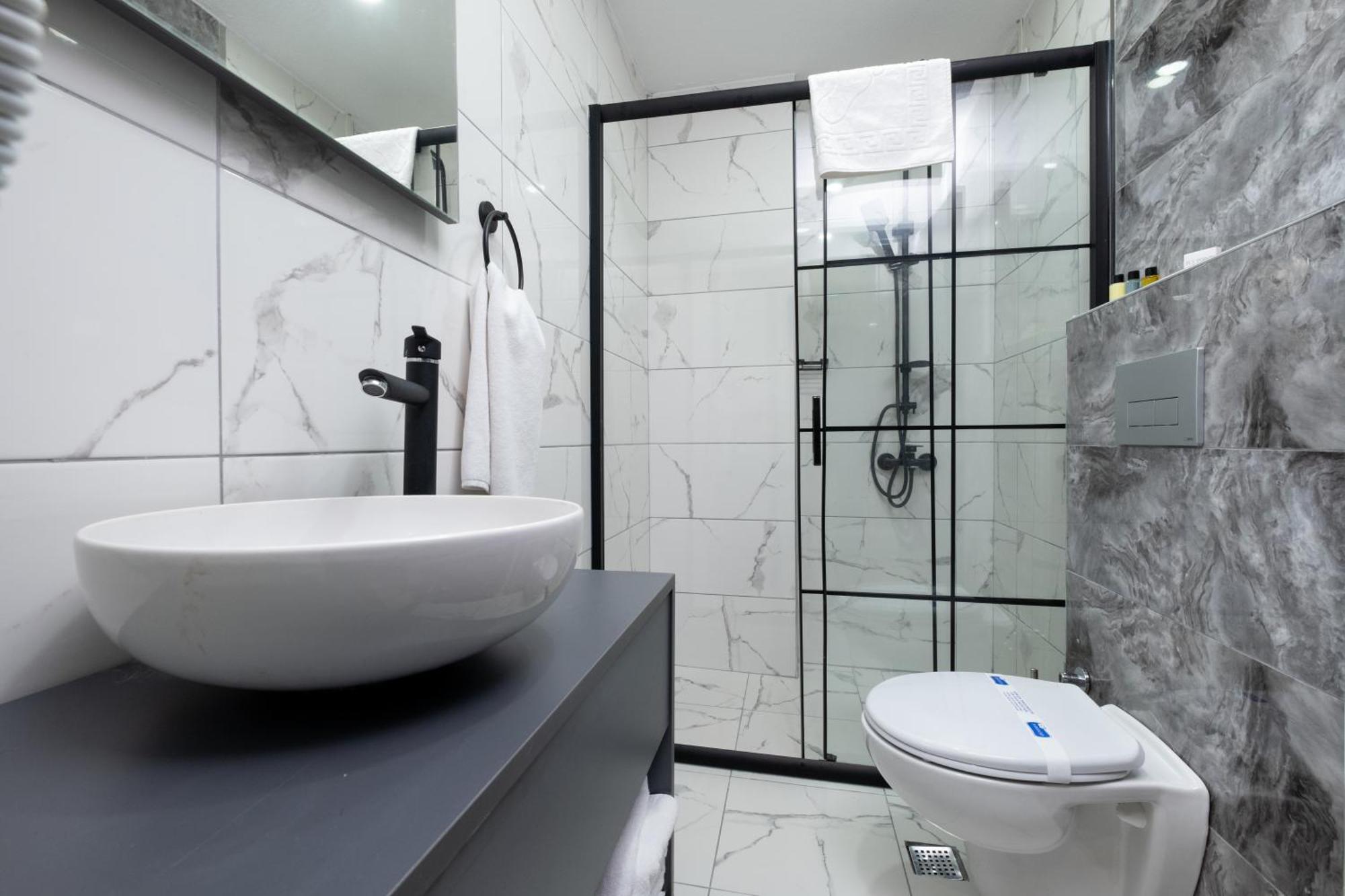 Arnavutkoy Fly Point Airport Hotel מראה חיצוני תמונה