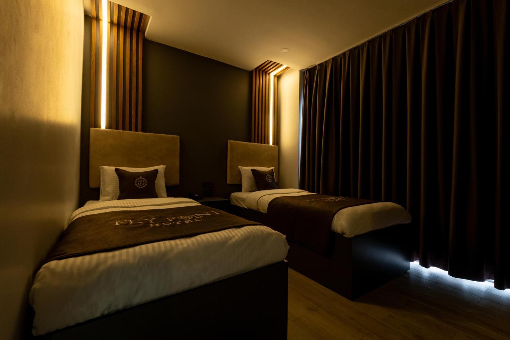 Arnavutkoy Fly Point Airport Hotel מראה חיצוני תמונה